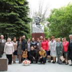 Память о Пушкине, или мусор? (в Плотаве у Пушкина 6 июня 2016) в Плотаве у Пушкина …